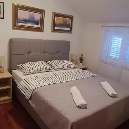 Apartment Beus