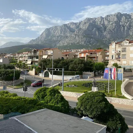Apartman Beus-five Min Form The