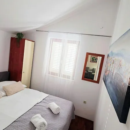 Appartement Beus-five Min Form The *