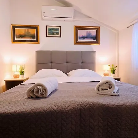 Appartement Beus-five Min Form The